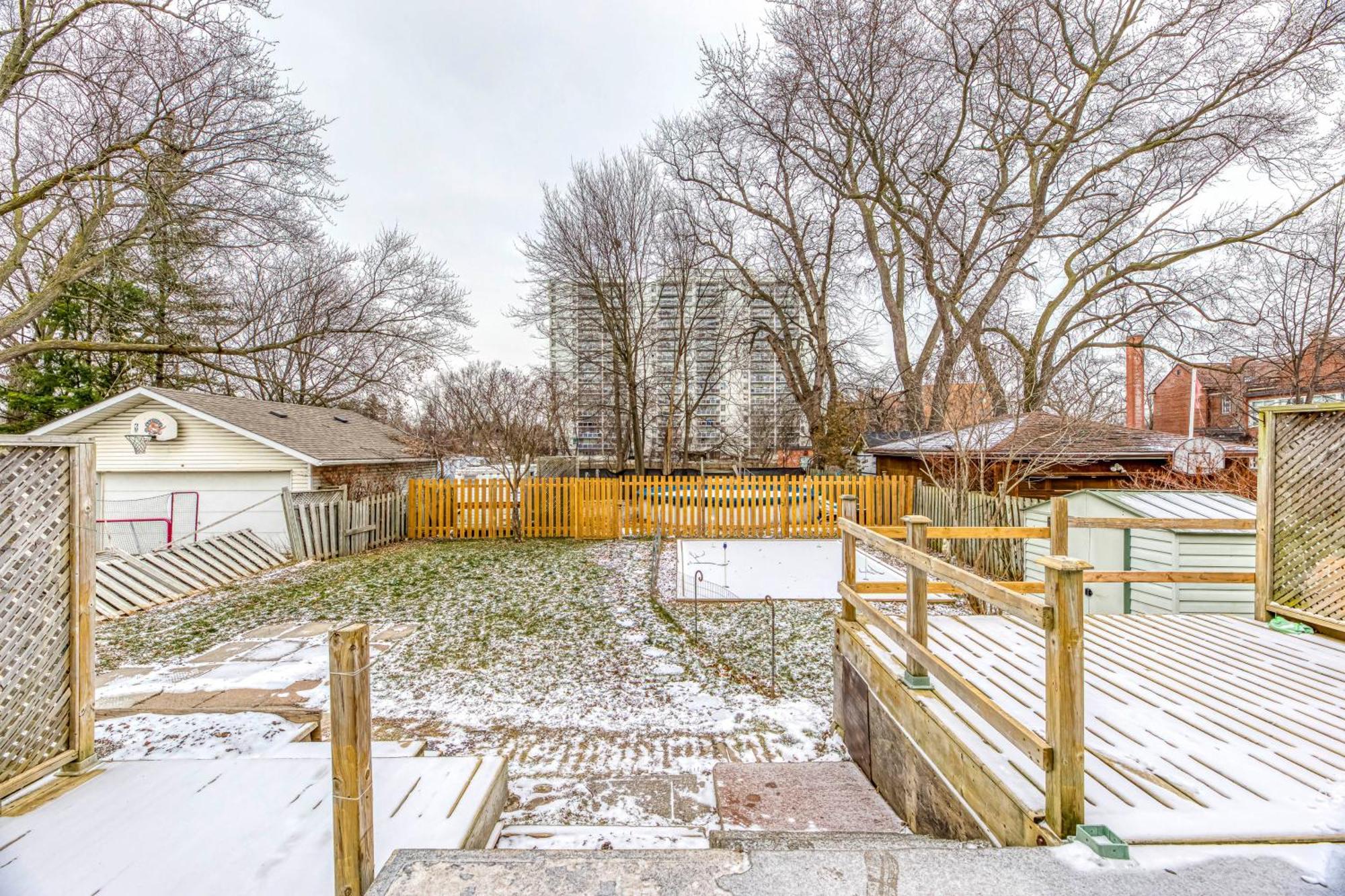 Tranquil Oasis In Lakeview Mississauga Exterior photo